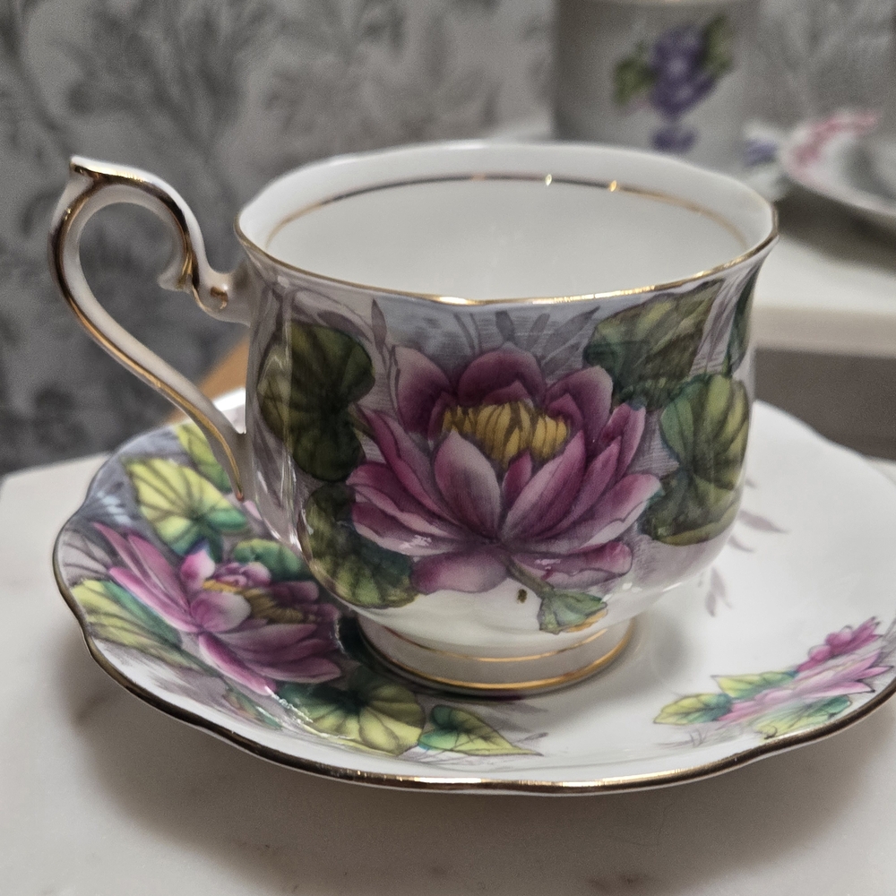 Royal Albert Bone China Water Lily Set